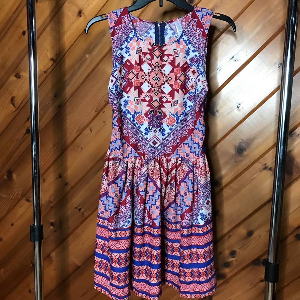 Juniors Dress